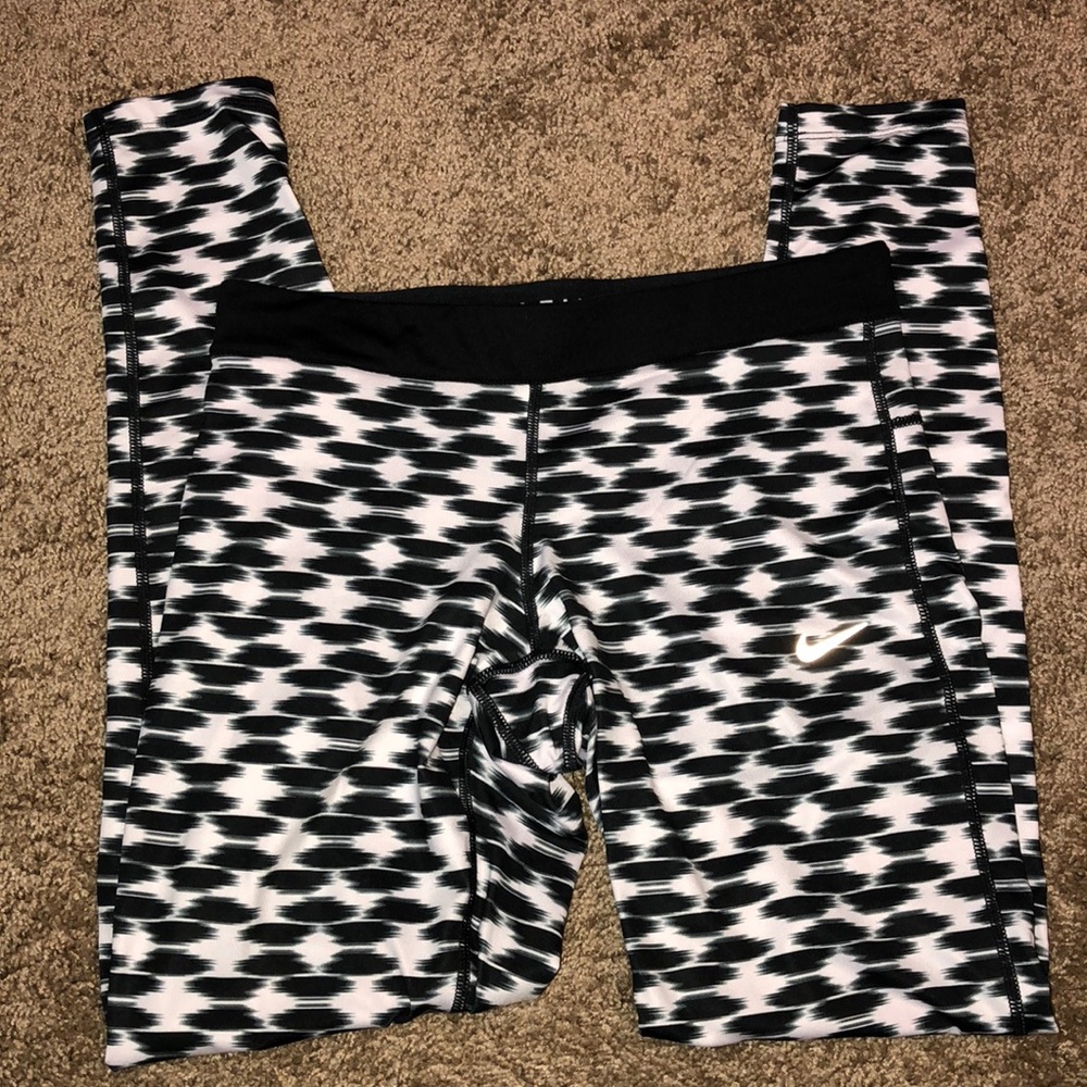 Nike dri-fit leggings